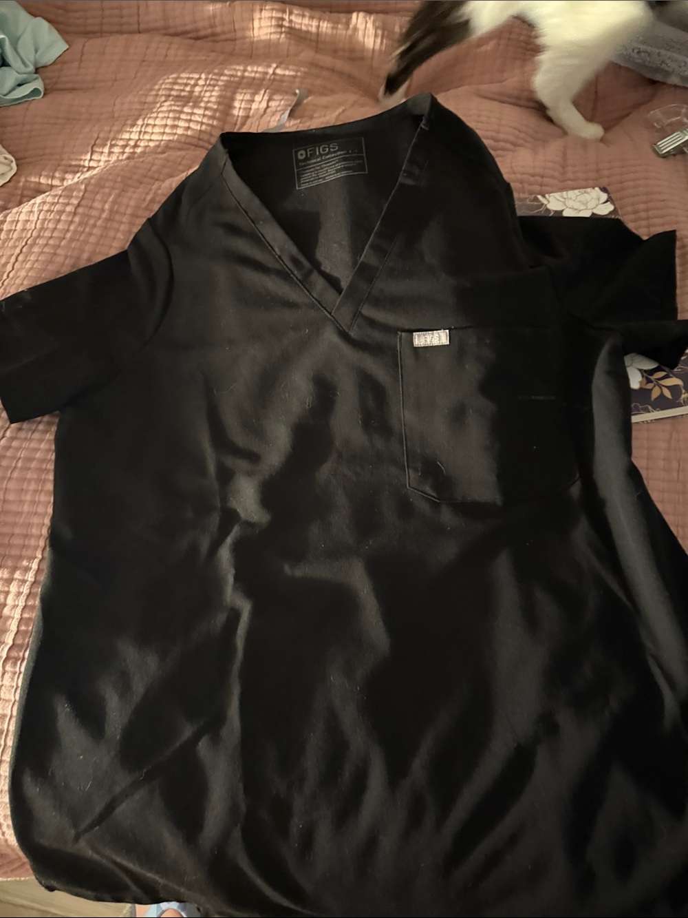 Figs Black V-Neck Short Sleeve Scrub Top